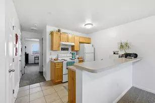 811 S Main St, Layton, UT 84041 - Photo 5