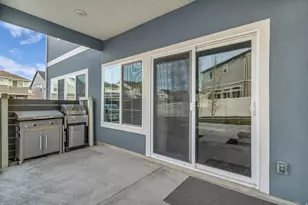 192 E Crown Point Dr, Saratoga Springs, UT 84045 - Photo 33