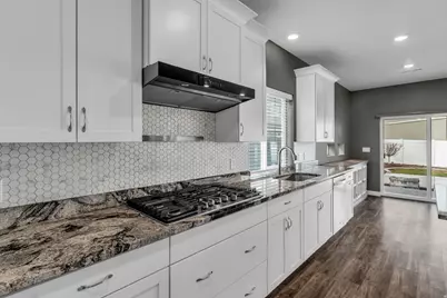 192 E Crown Point Dr, Saratoga Springs, UT 84045 - Photo 13