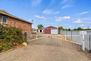 1600 W 11400 S, South Jordan, UT 84095 - Photo 15