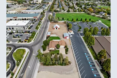 1600 W 11400 S, South Jordan, UT 84095 - Photo 9