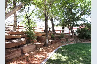 931 S Hillside Dr, Kanab, UT 84741 - Photo 45