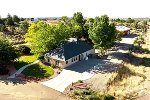 931 S Hillside Dr, Kanab, UT 84741 - Photo 37