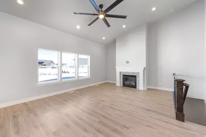 3244 E 2720 S #33, Spanish Fork, UT 84660 - Photo 3