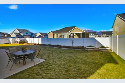 4709 N Mount Waas Dr W, Eagle Mountain, UT 84005 - Photo 41