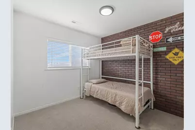 786 S 175 E, Layton, UT 84041 - Photo 13