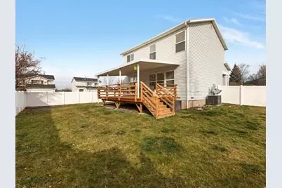 786 S 175 E, Layton, UT 84041 - Photo 17