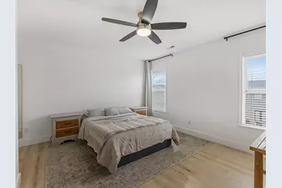 786 S 175 E, Layton, UT 84041 - Photo 9