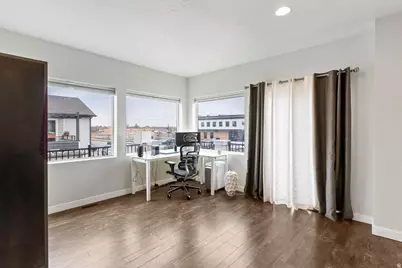 1196 W Clark Ln, Farmington, UT 84025 - Photo 9