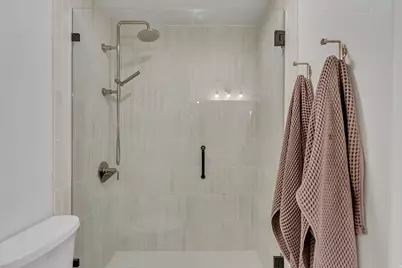 606 S 800 W, Springville, UT 84663 - Photo 23