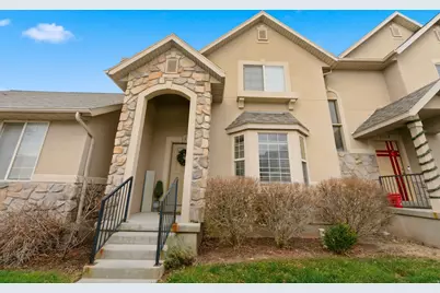 204 W Crescent View Ln N #111, Tooele, UT 84074 - Photo 3