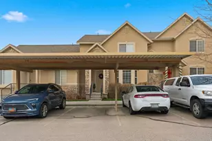 204 W Crescent View Ln N, Tooele, UT 84074 - Photo 5