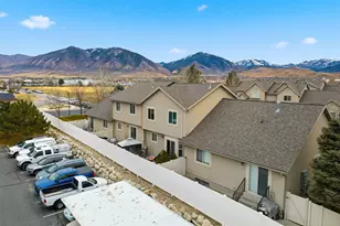 204 W Crescent View Ln N, Tooele, UT 84074 - Photo 33