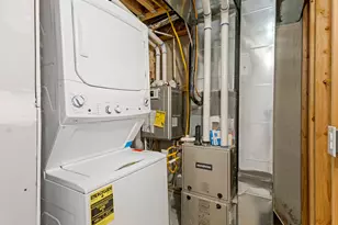 4536 W Parkes Peak Ln, Herriman, UT 84096 - Photo 17