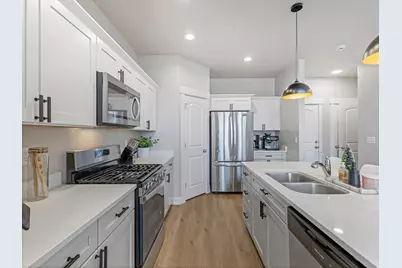 4536 W Parkes Peak Ln, Herriman, UT 84096 - Photo 7