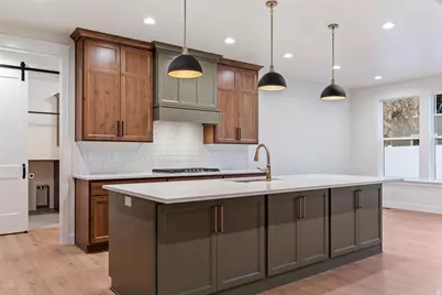 1204 N 1875 E, Layton, UT 84040 - Photo 15