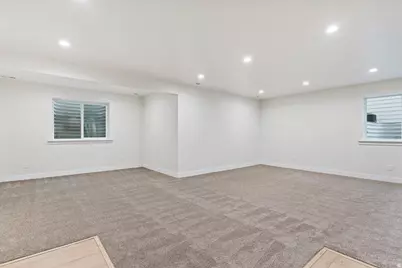 1204 N 1875 E, Layton, UT 84040 - Photo 31