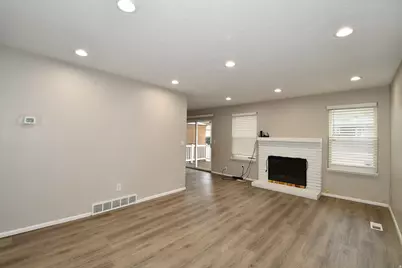 8373 S 1100 E #39, Sandy, UT 84094 - Photo 9