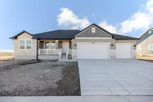 4405 N Dwarven Dr, Eagle Mountain, UT 84005 - Photo 1