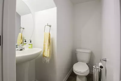 591 N 2425 W, Maeser, UT 84078 - Photo 19