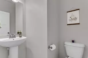 1517 E Primrose Ln, Layton, UT 84040 - Photo 13