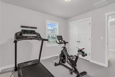 1517 E Primrose Ln, Layton, UT 84040 - Photo 27