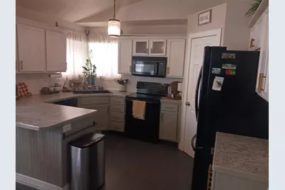 332 E 880 N, Tooele, UT 84074 - Photo 5