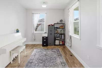 1009 E High Creek Rd, Cove, UT 84320 - Photo 9