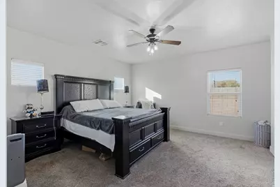 156 E Holly Way, Washington, UT 84780 - Photo 11