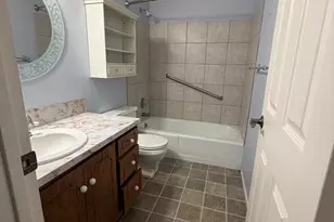 5324 S Robinwood Cir W, Taylorsville, UT 84129 - Photo 9