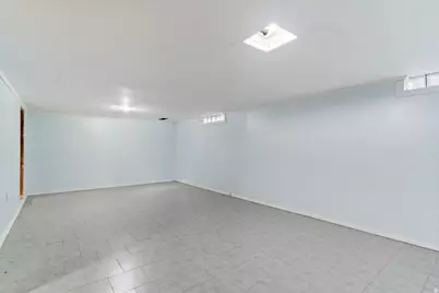 446 Fern Dr, Clearfield, UT 84015 - Photo 17