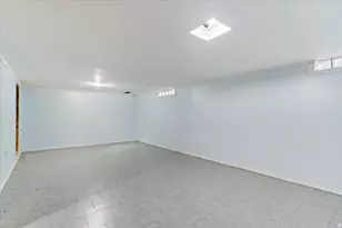 446 Fern Dr, Clearfield, UT 84015 - Photo 17