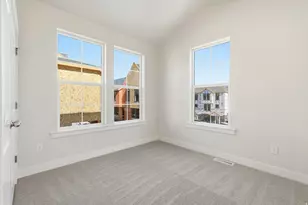 7341 S Sideline Ln W, Midvale, UT 84047 - Photo 27