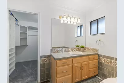 693 Kingston Cir, Tooele, UT 84074 - Photo 17