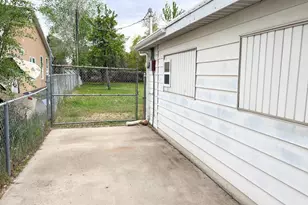 744 E 8425 S, Sandy, UT 84094 - Photo 3