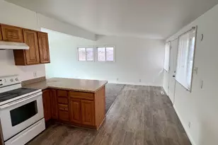 744 E 8425 S, Sandy, UT 84094 - Photo 3