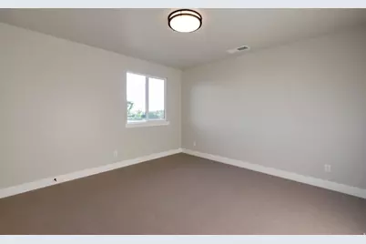 514 S 1450 W, Farmington, UT 84025 - Photo 27