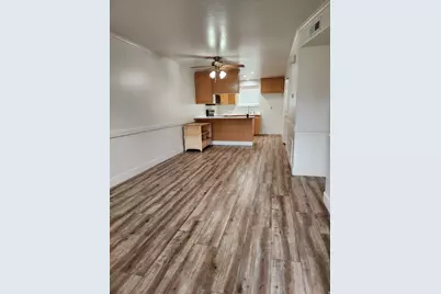 1070 S Orem Blvd E #3, Orem, UT 84058 - Photo 5