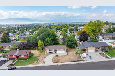 650 S 1600 E, Pleasant Grove, UT 84062 - Photo 35