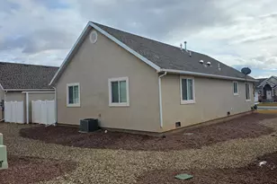 268 W Mountain Green Circle, Roosevelt, UT 84066 - Photo 31