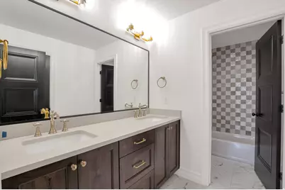 5 W Summerhill Ln, Centerville, UT 84014 - Photo 37