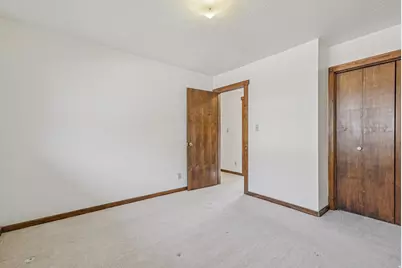 578 Lakeview Way E, Farmington, UT 84025 - Photo 21