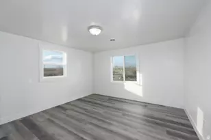 7600 E 6000 S, Jensen, UT 84035 - Photo 11