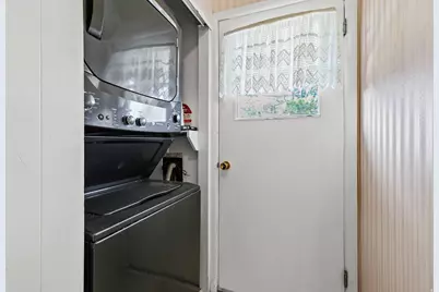 98 S Quirk St E, Grantsville, UT 84029 - Photo 13