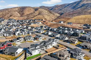 1809 W Oak Creek Cir N, Lehi, UT 84048 - Photo 7