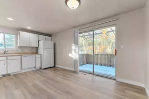 2333 E Cliff Swallow Dr, Sandy, UT 84093 - Photo 9