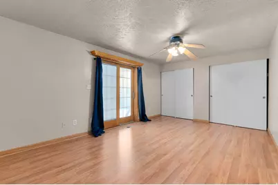 2333 E Cliff Swallow Dr, Sandy, UT 84093 - Photo 11