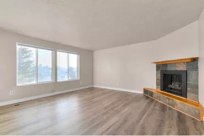 2333 E Cliff Swallow Dr, Sandy, UT 84093 - Photo 7