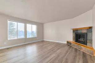 2333 E Cliff Swallow Dr, Sandy, UT 84093 - Photo 7