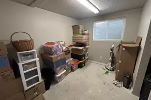 1420 W 1750 N, Layton, UT 84041 - Photo 33